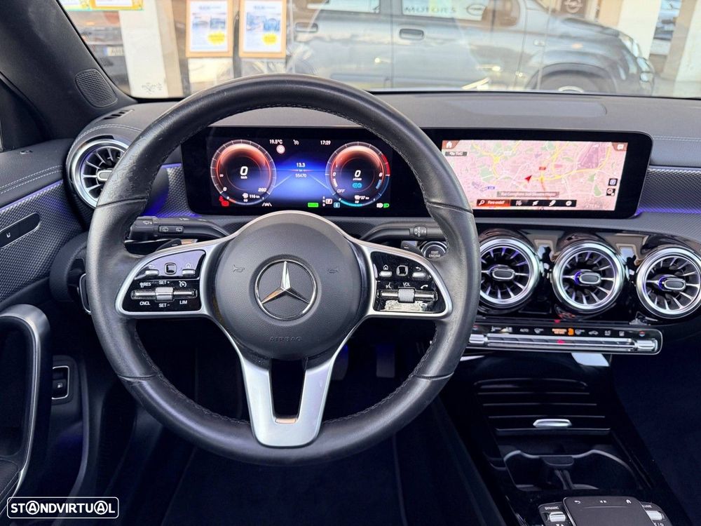 Mercedes-Benz CLA 250 e Shooting Brake AMG Line - 51