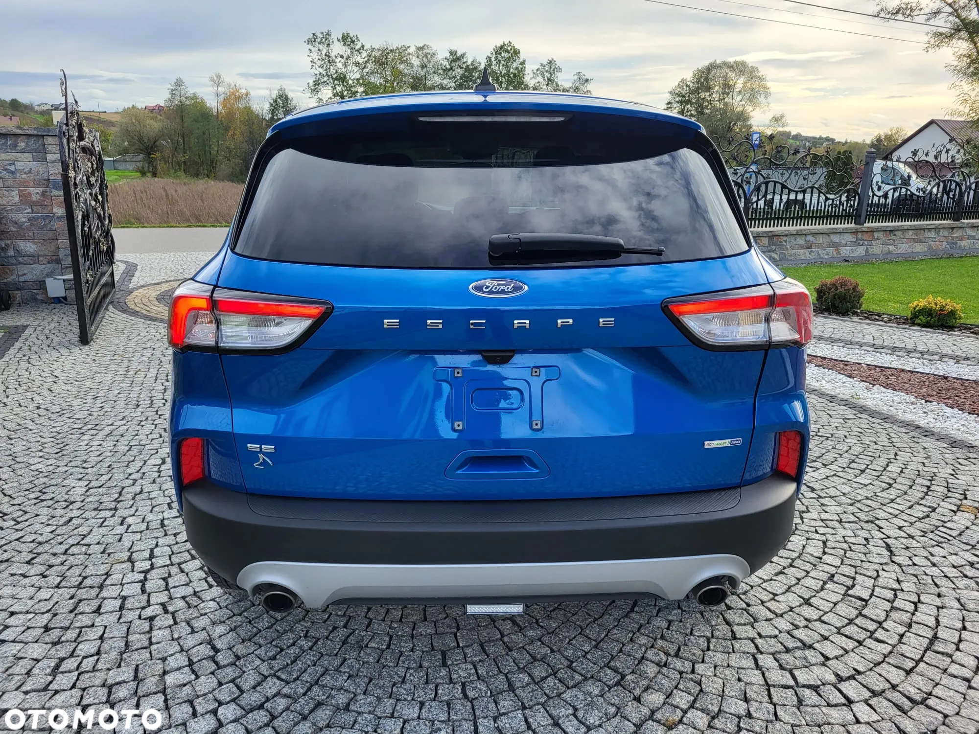 Ford Kuga - 25