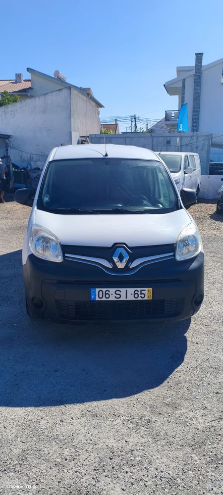 Renault KANGOO 1.5 DCI LONGA 3 LUG - 9