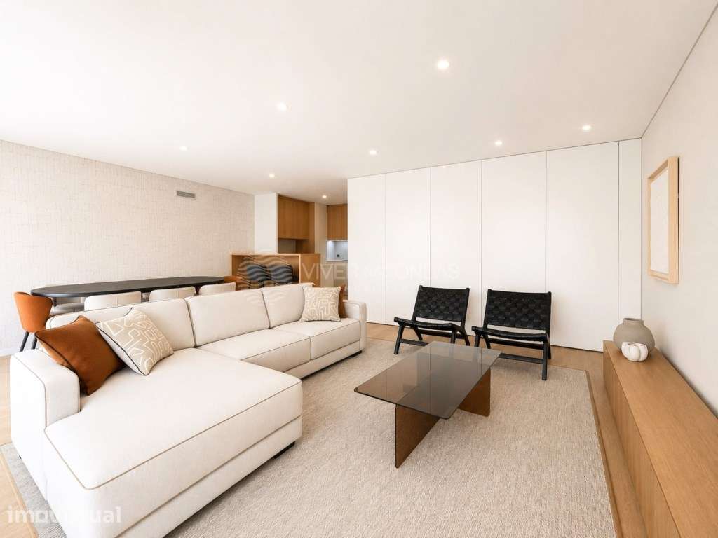 Penthouse T3 Duplex com Rooftop de 122 m², Piscina e Obra de Arte d... - Grande imagem: 2/50