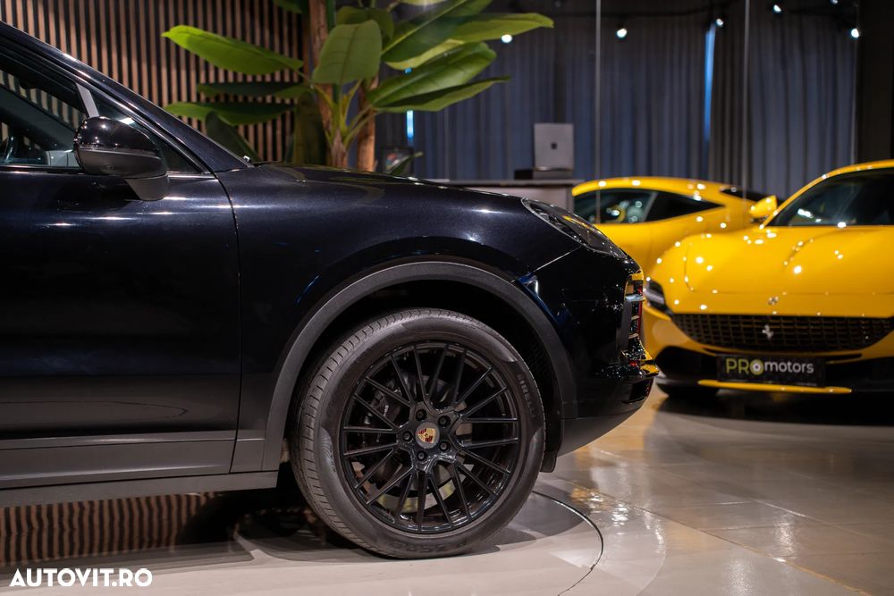 Porsche Cayenne Tiptronic S - 10