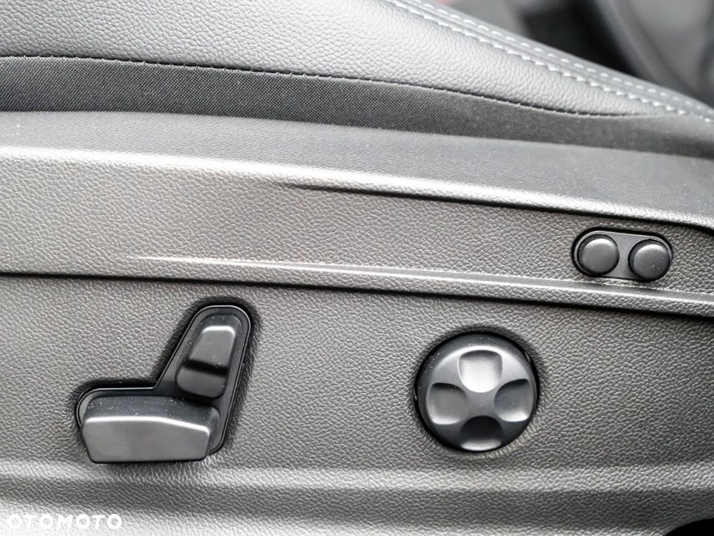 Alfa Romeo Stelvio 2.0 Turbo Veloce Q4 - 23