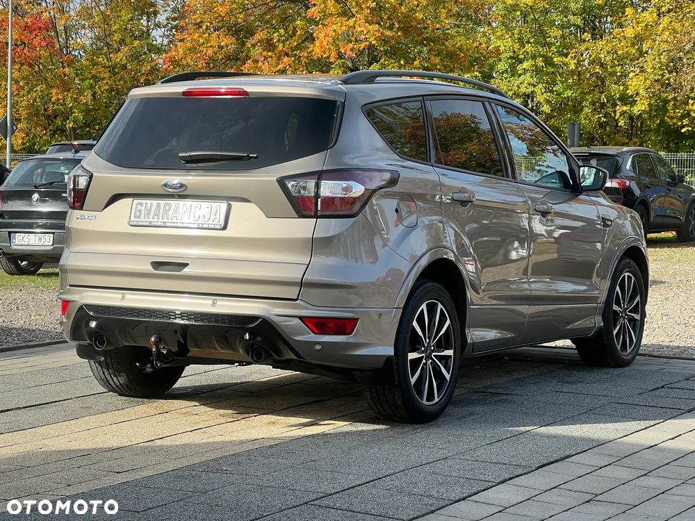 Ford Kuga 2.0 EcoBlue 4x4 ST-LINE - 11