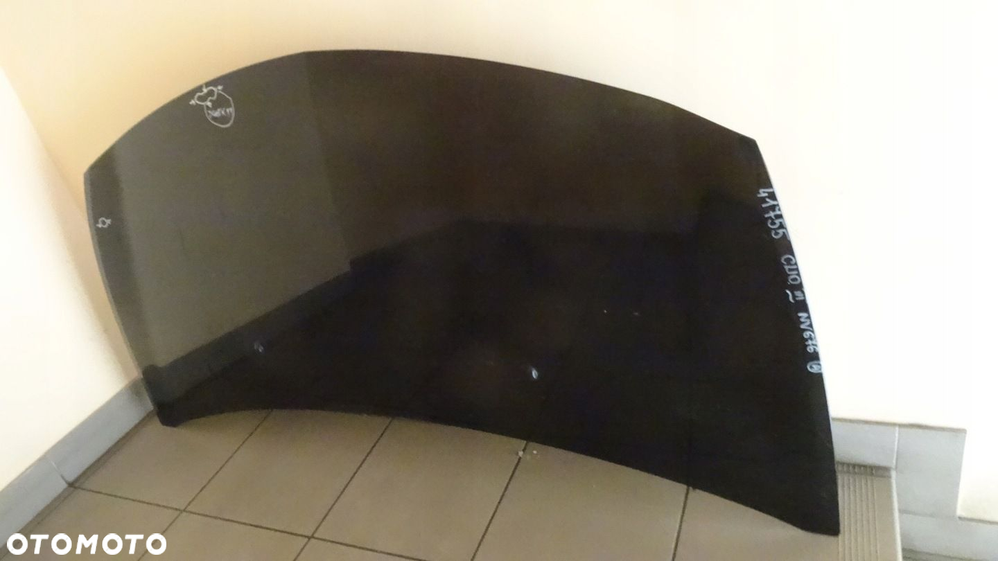 CLIO 3 III MASKA NV676 - 9
