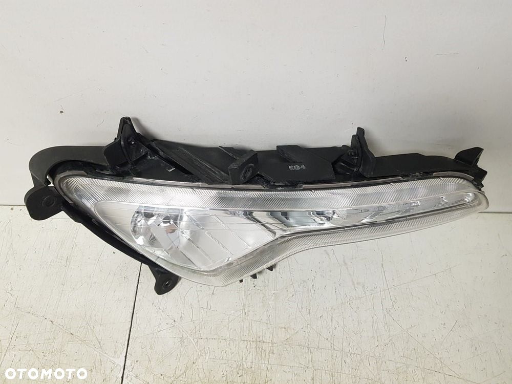 HALOGEN PRAWY PRAWA KIA SPORTAGE III 3 10-15 922023W200 92202-3W 922023W2 - 6