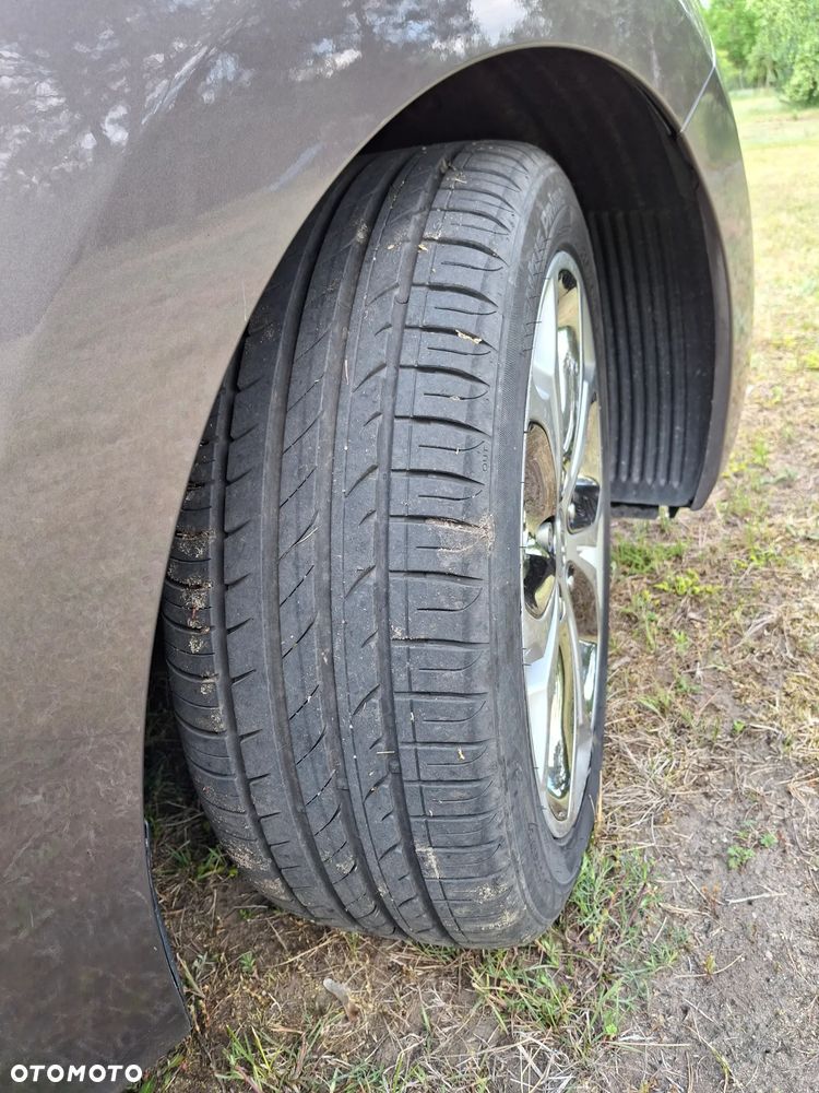 Hyundai i30 1.6 CRDi BlueDrive Go - 15