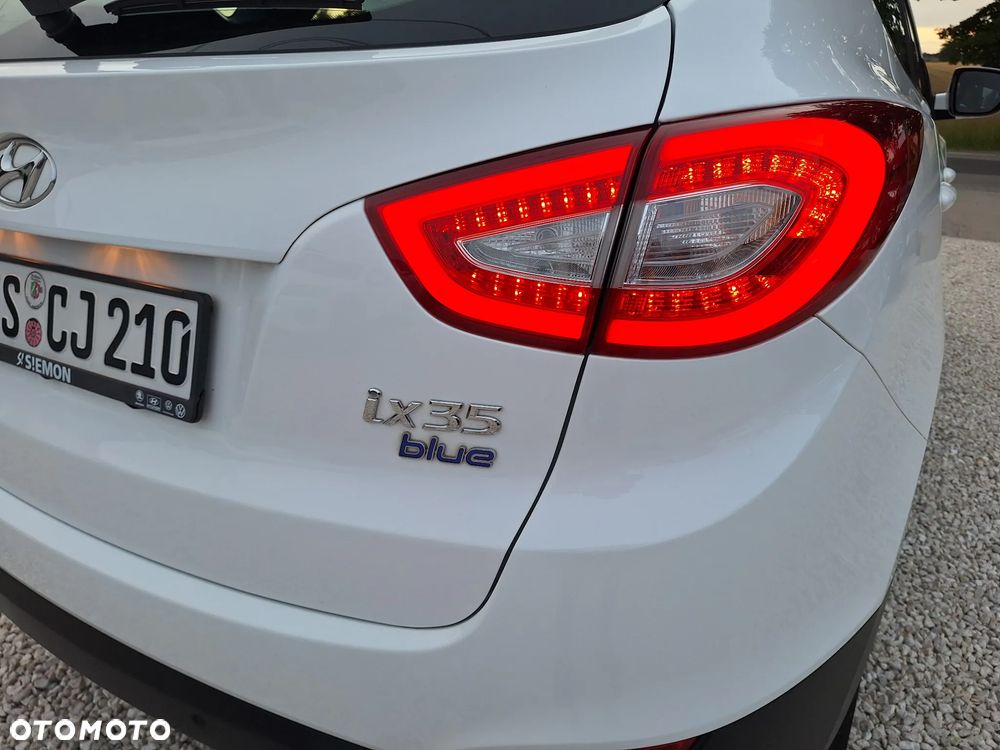Hyundai ix35 1.6 2WD blue Trend - 12