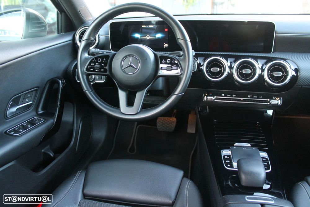 Mercedes-Benz A 180 d Style Plus Aut. - 44