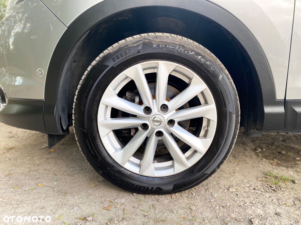 Nissan Qashqai 1.6 dCi Xtronic N-Connecta - 19