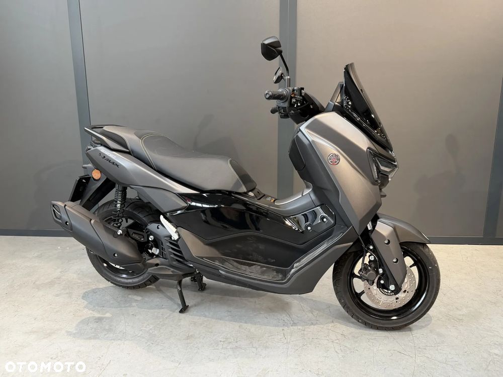 Yamaha NMAX - 5