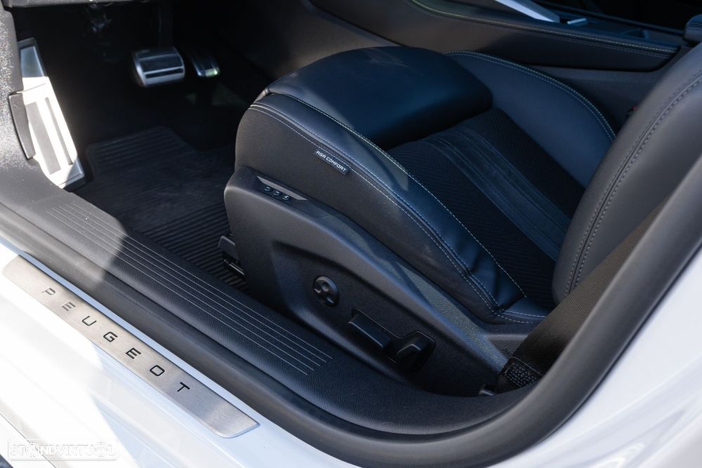 Peugeot 308 SW 1.2 PureTech GT EAT8 - 14