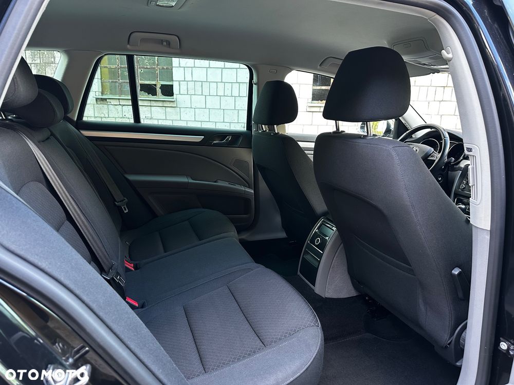 Skoda Superb 2.0 TDI Green tec DSG Elegance - 12