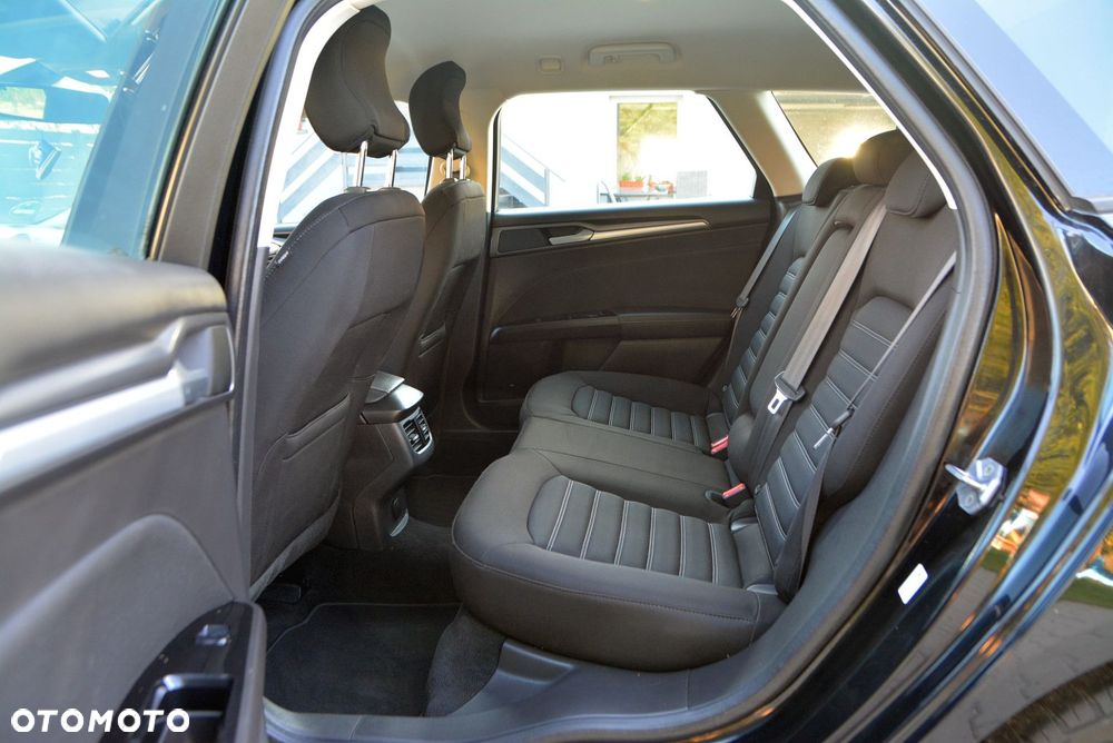 Ford Mondeo - 7