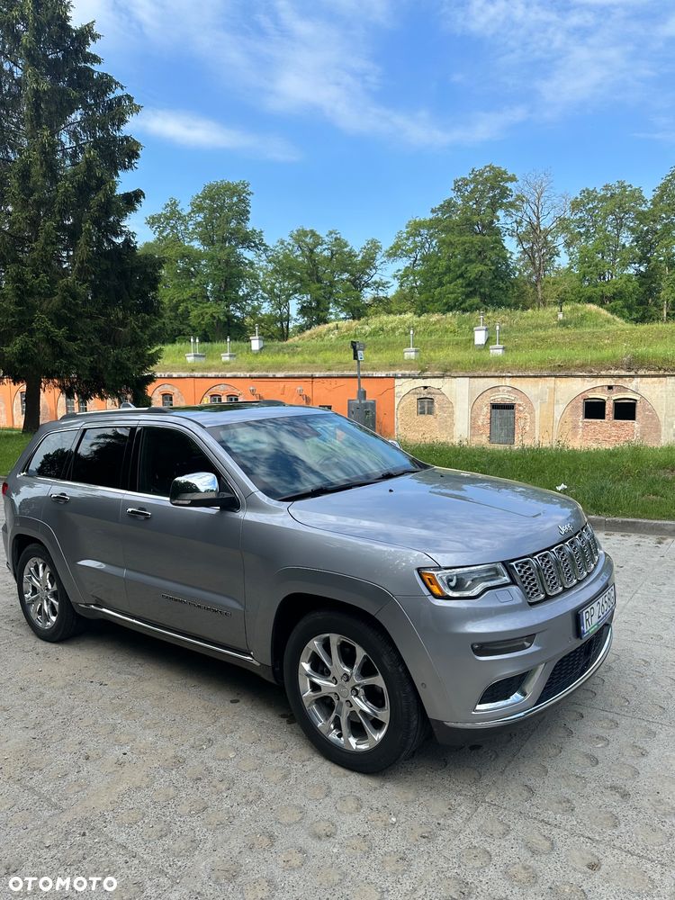 Jeep Grand Cherokee 5.7 V8 HEMI Summit - 3