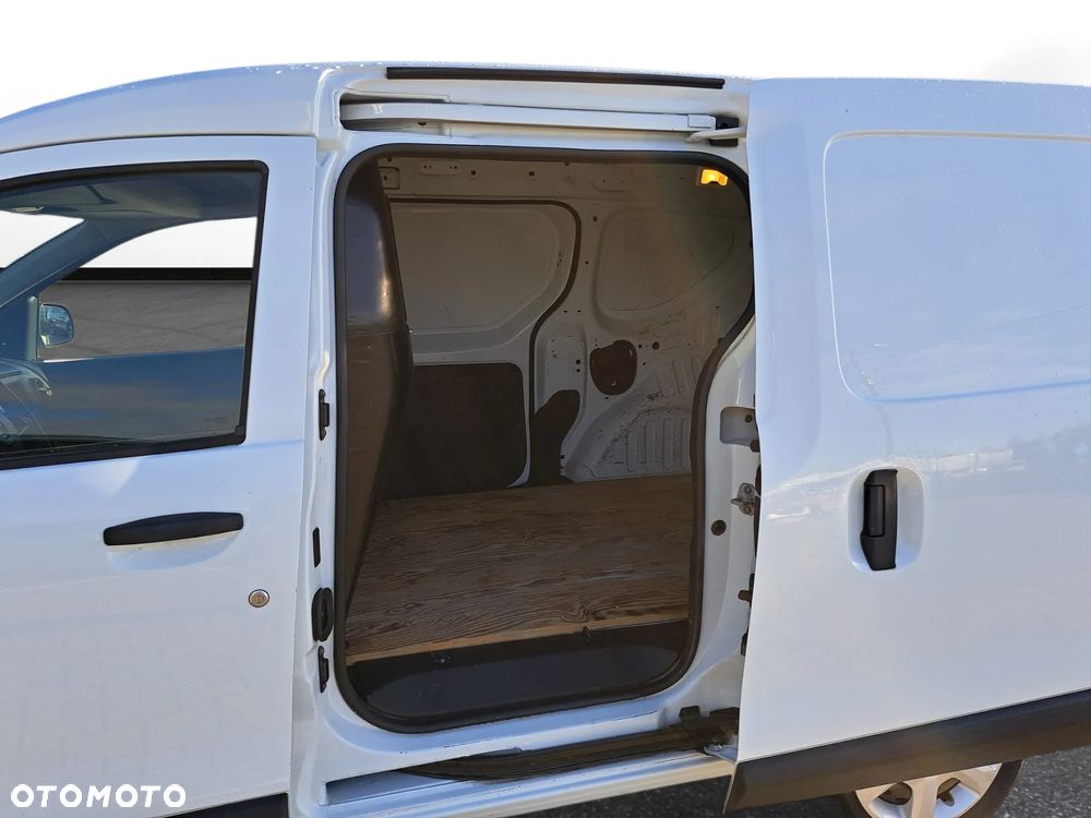 Dacia Dokker - 10
