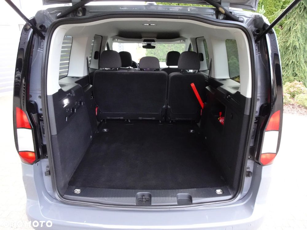 Ford Tourneo Connect Grand 2.0 EcoBlue Titanium - 12