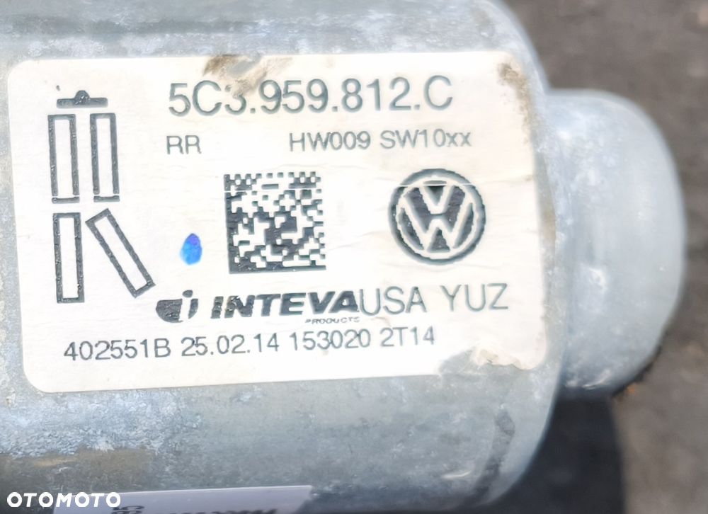 VW BEETLE 5C 12r PODNOŚNIK SZYBY PRAWY TYŁ SILNICZEK 5C3959812C - 2
