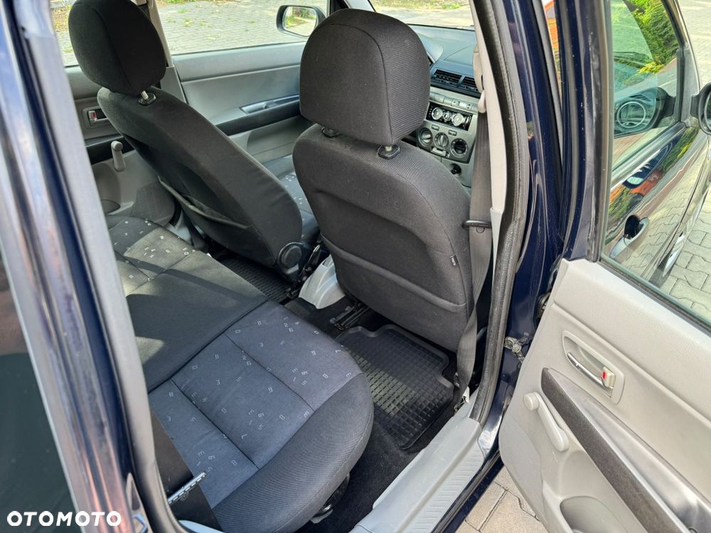 Mazda 2 - 6