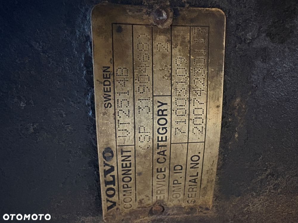 Skrzynia biegów manualna Volvo VT2514B - 1