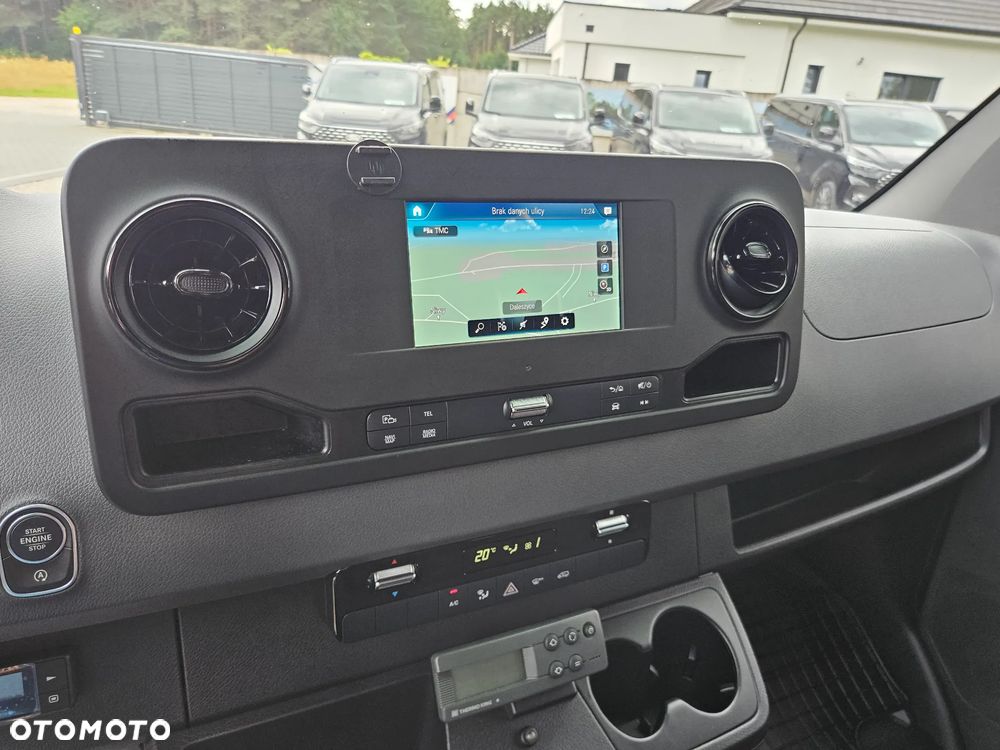 Mercedes-Benz SPRINTER 319CDI V6 L2H2 Chłodnia / Mroźnia 30tyś km SalonPL FV23% - 25