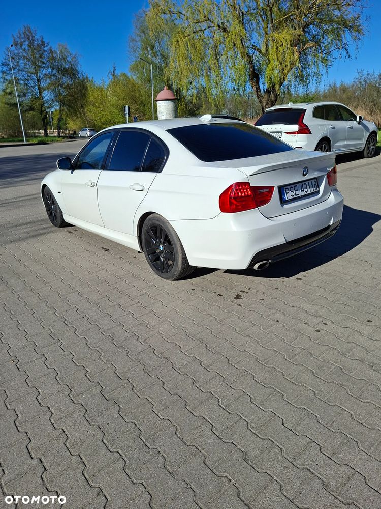 BMW Seria 3 320d DPF - 3