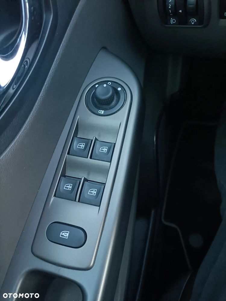 Renault Captur ENERGY TCe 90 Start&Stop Luxe - 35