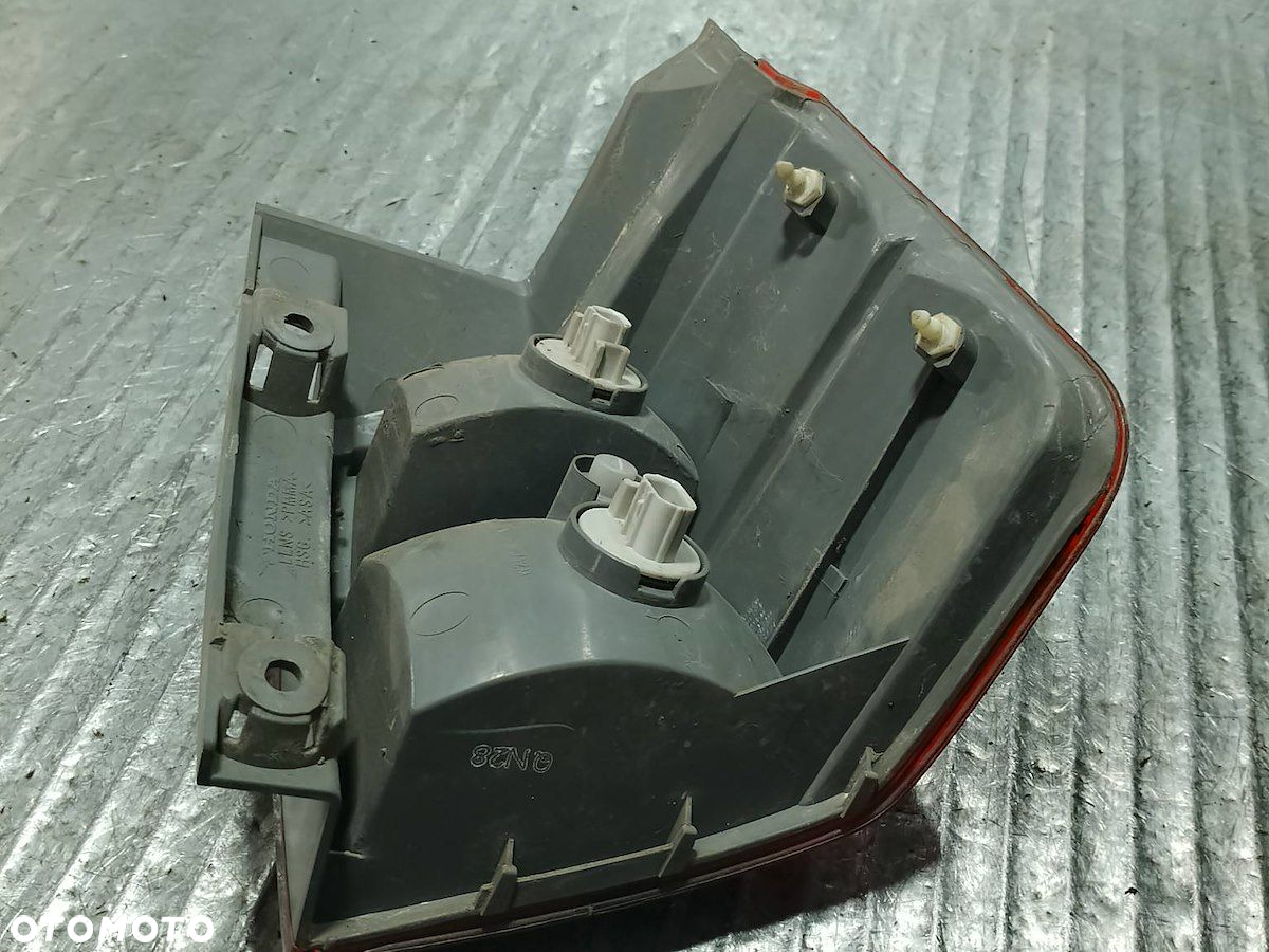 LAMPA TYLNA LEWA HONDA ACCORD VII KOMBI - 2