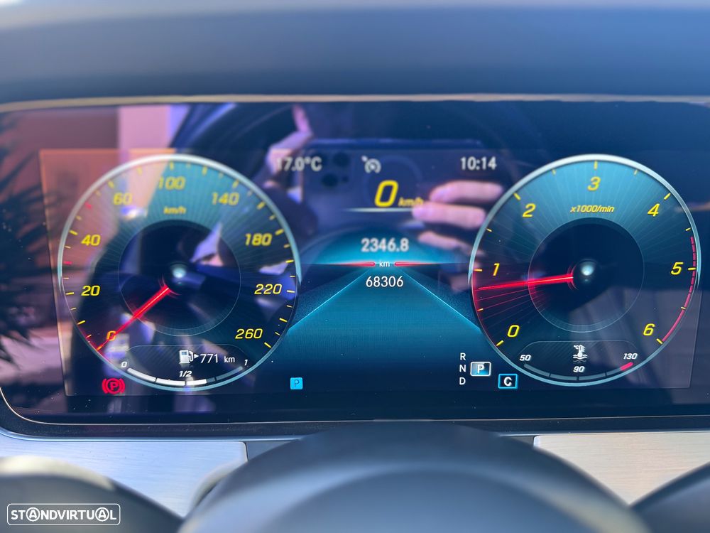 Mercedes-Benz E 220 d AMG Line - 28