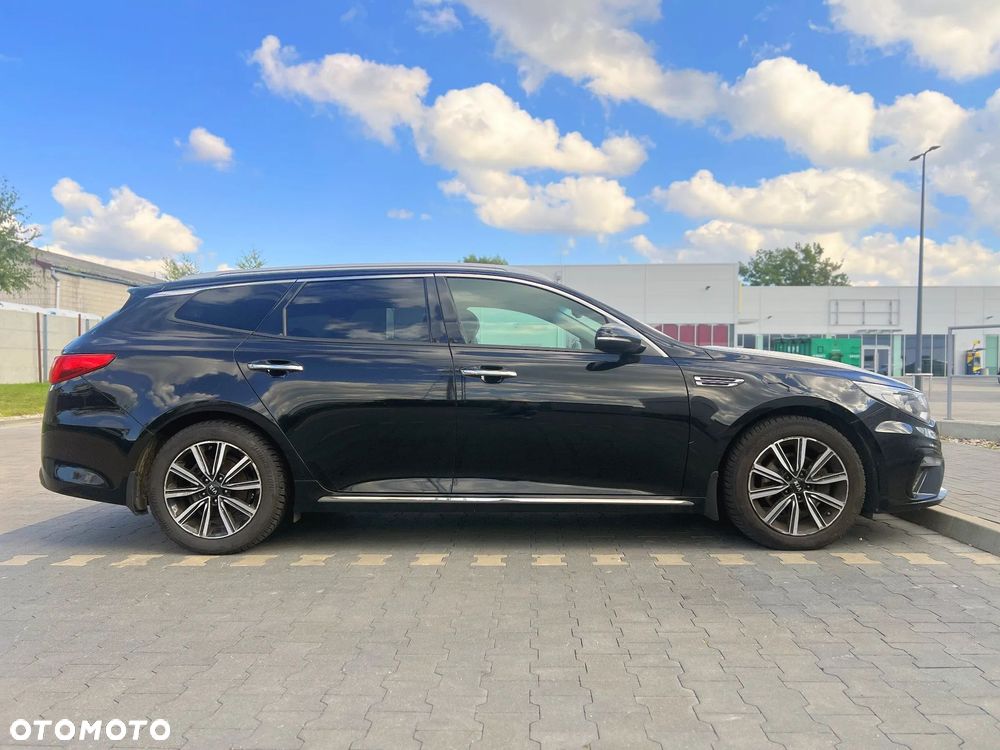 Kia Optima - 10