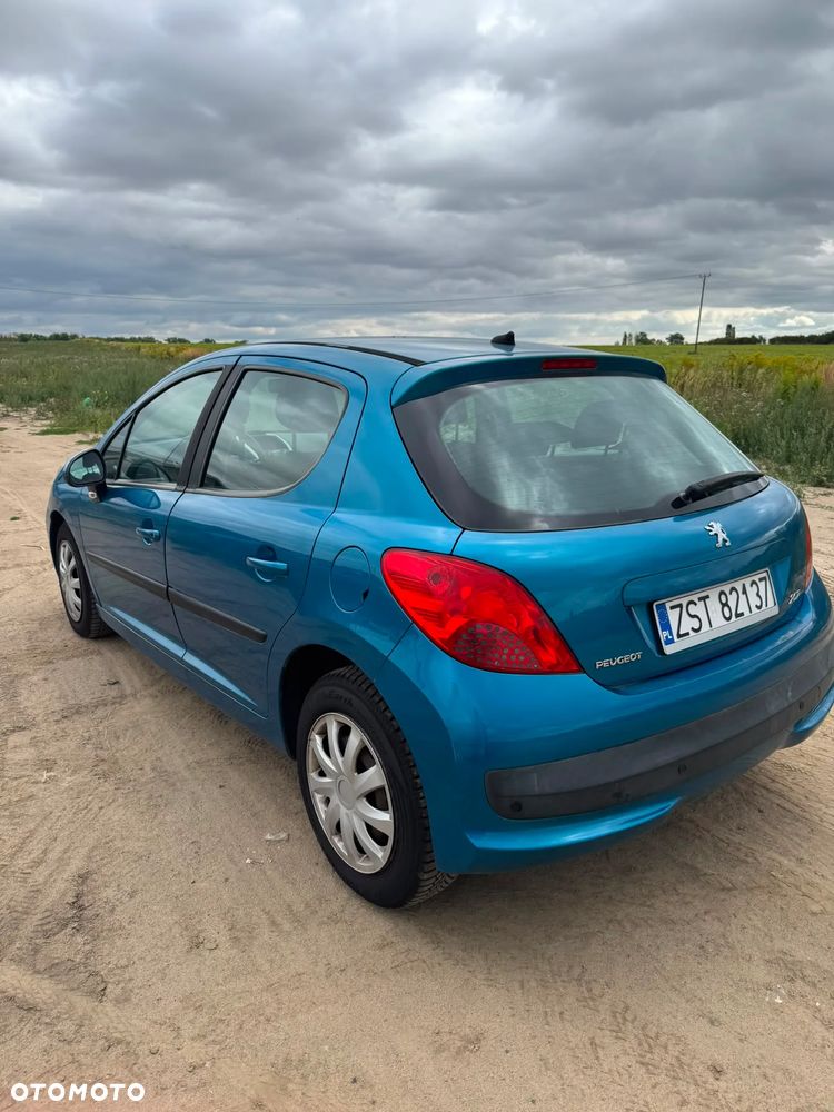 Peugeot 207 1.4 Presence - 6