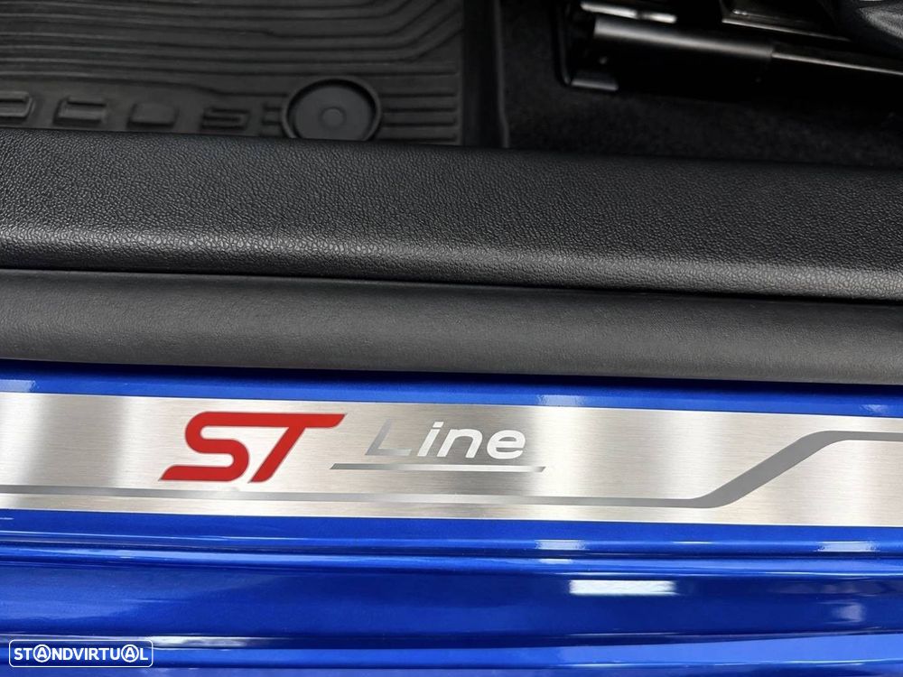 Ford Focus 1.0 EcoBoost ST-Line - 23