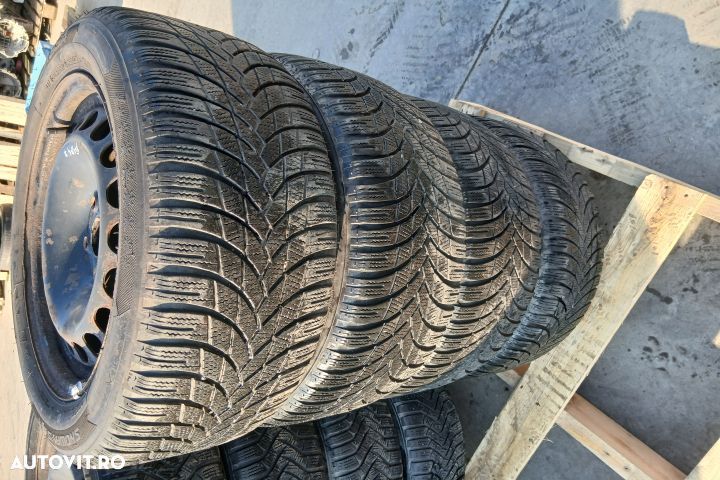 Jante tabla cu anvelope 16 - set 205/55 R16  3C0601027M 7JX16H2 ET45 - 7
