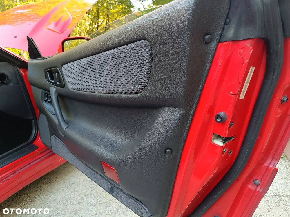 Mitsubishi 3000GT - 13