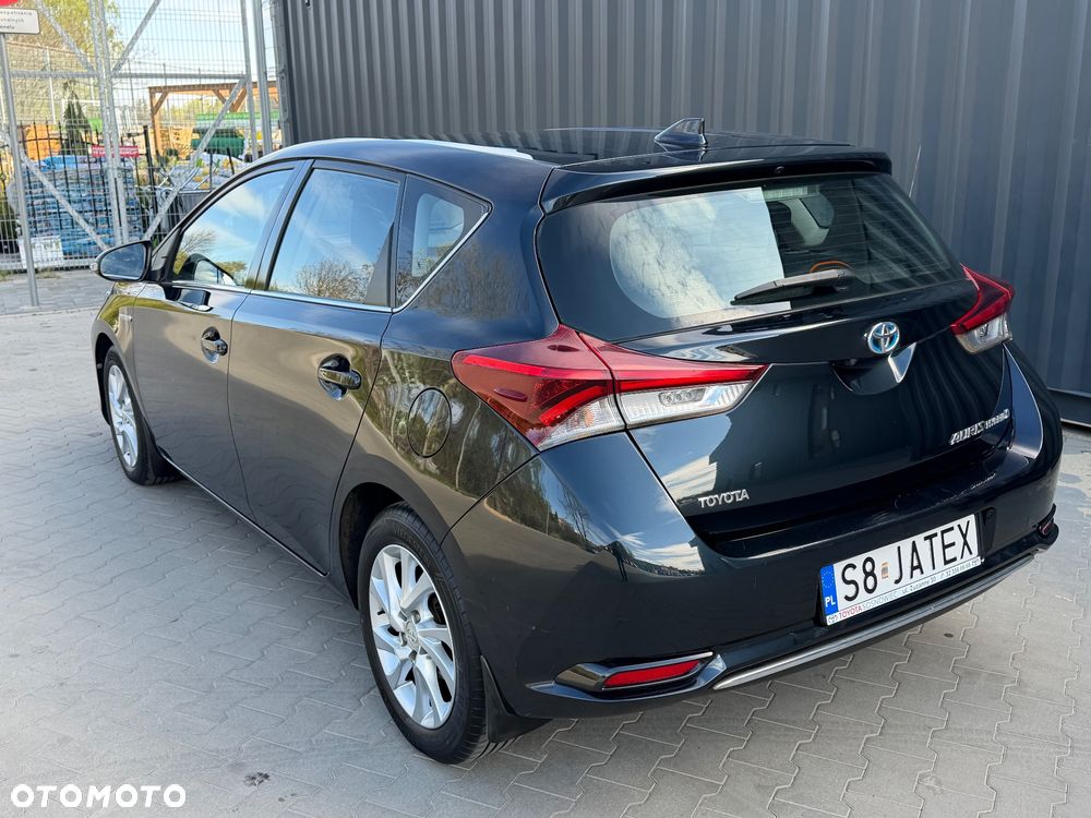 Toyota Auris - 3