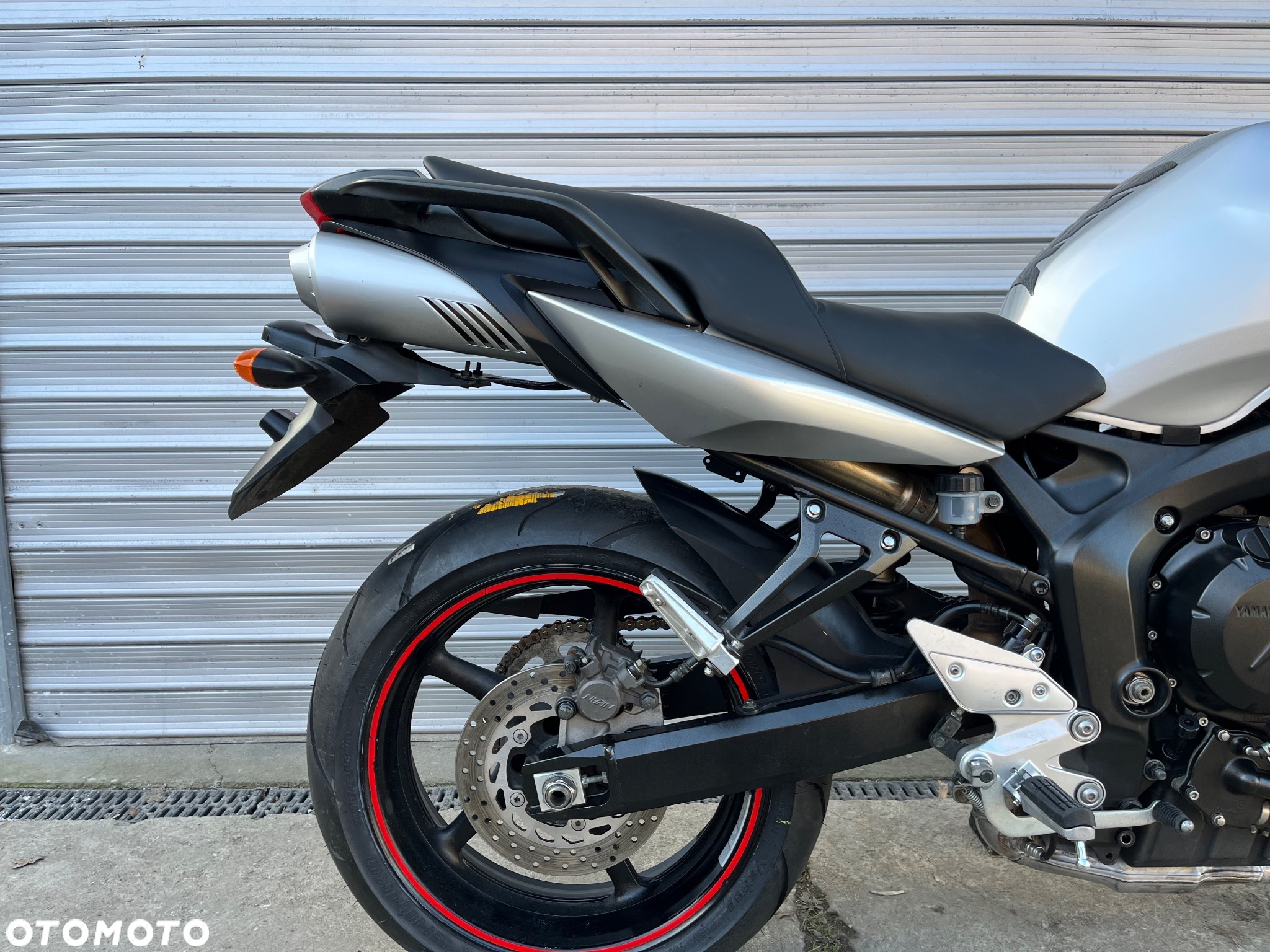 Yamaha FZ6 - 23