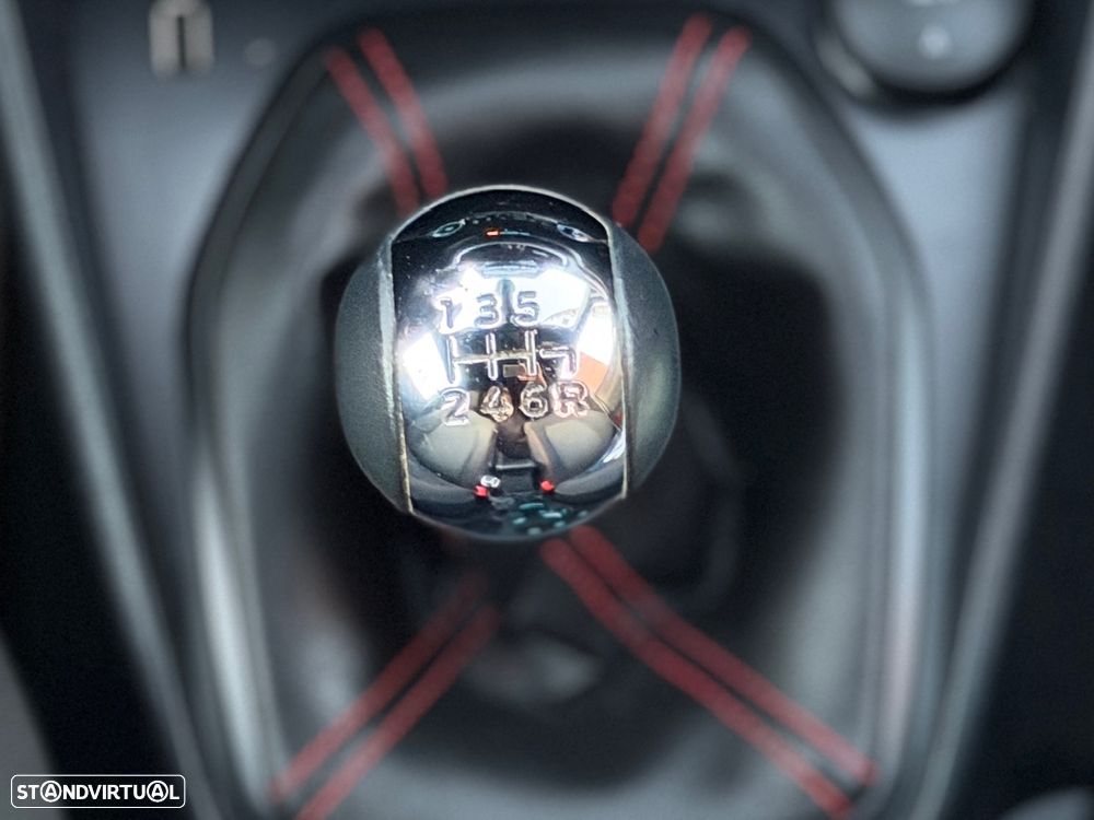 Ford Fiesta 1.0 EcoBoost ST-Line - 7