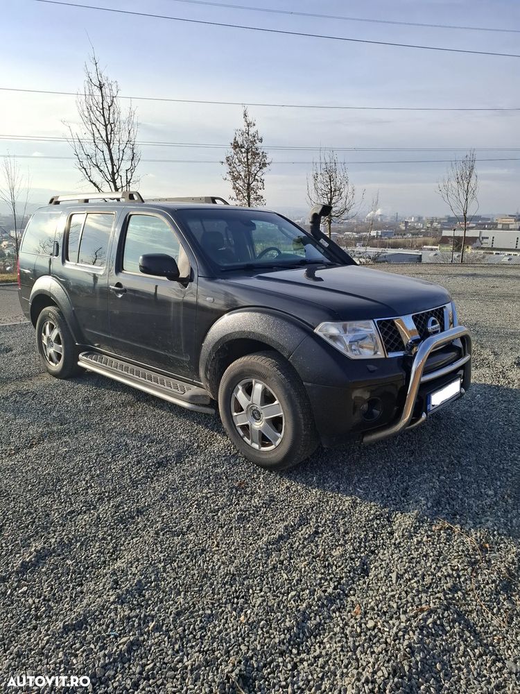 Nissan Pathfinder 2.5 dCi Aut LE Plus - 12