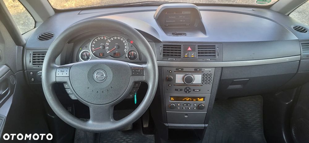 Opel Meriva - 13
