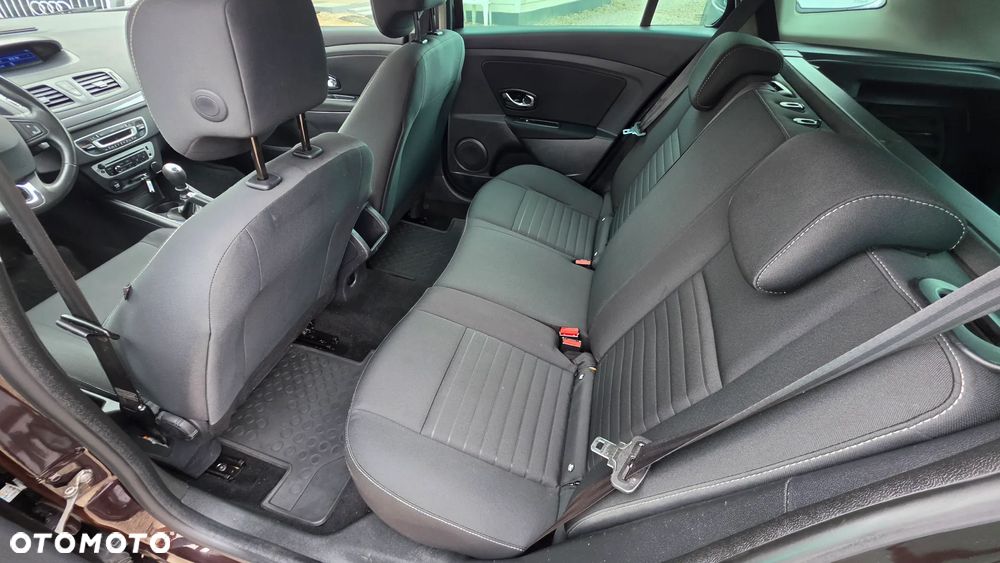 Renault Megane 1.2 16V TCe Energy Limited EU6 - 10