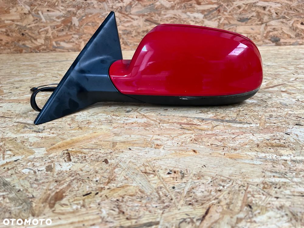 AUDI A5 8T Lusterko lewe Lakier: LY3J 6PIN 2PIN