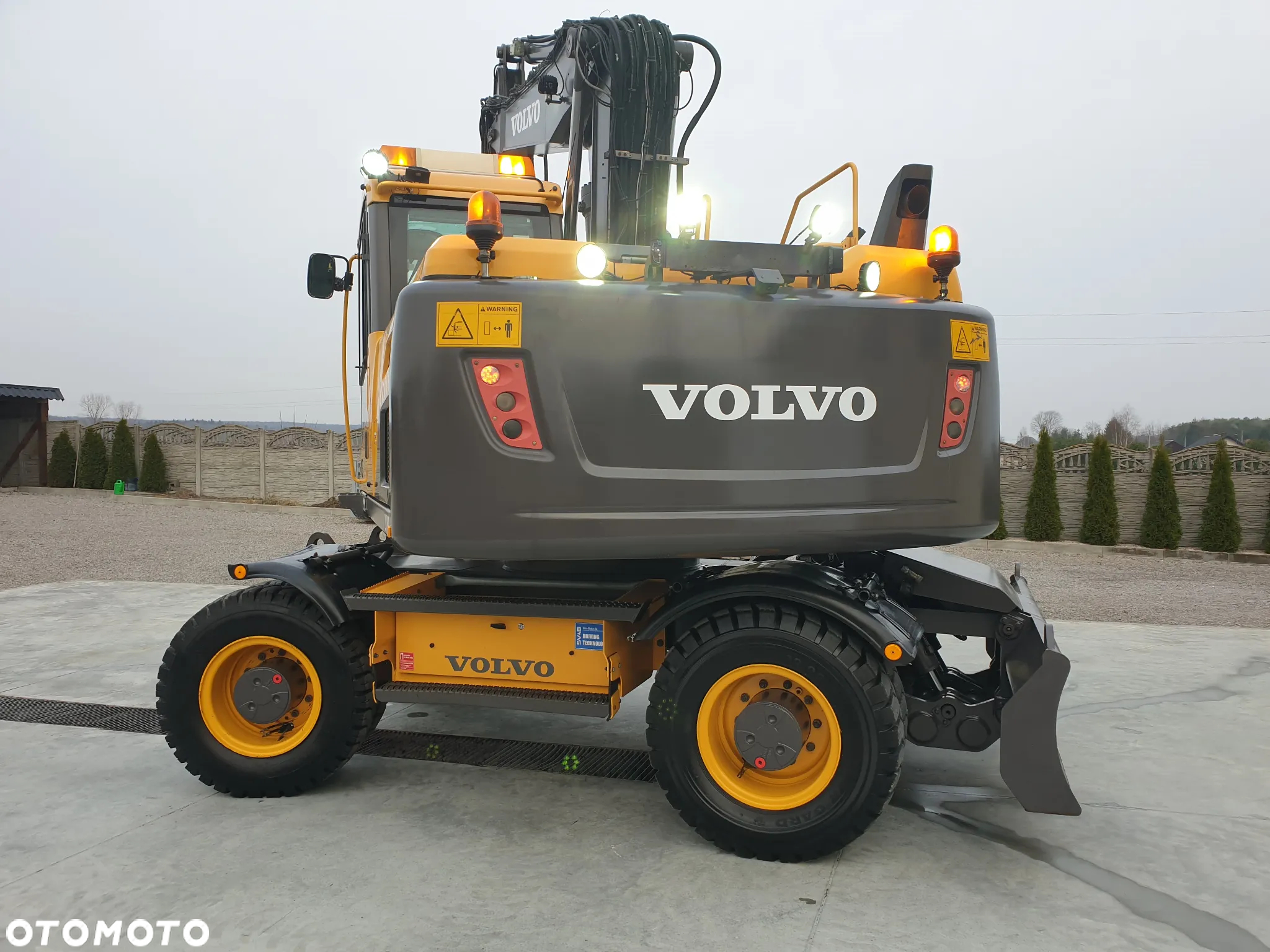 Volvo EW 160D ROTOTILT ZE SZCZYPCAMI SPROWADZONA PIĘKNY STAN - 40