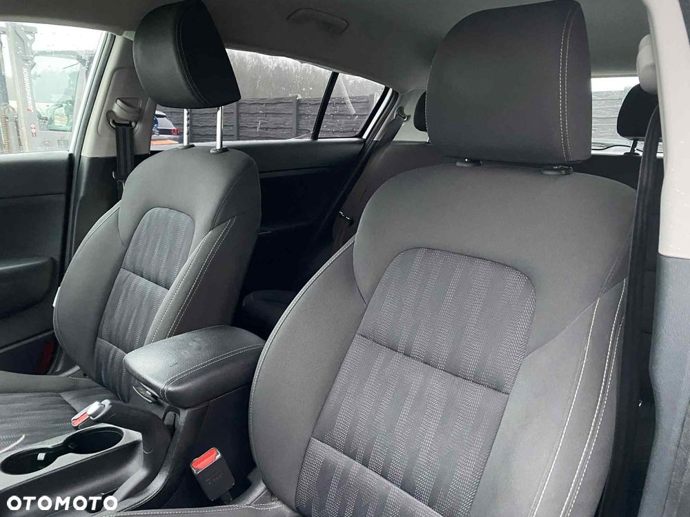 Kia Sportage 1.7 CRDI 2WD Spirit - 10