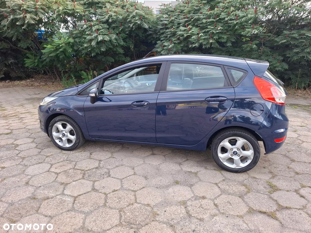 Ford Fiesta 1.25 Celebration - 13