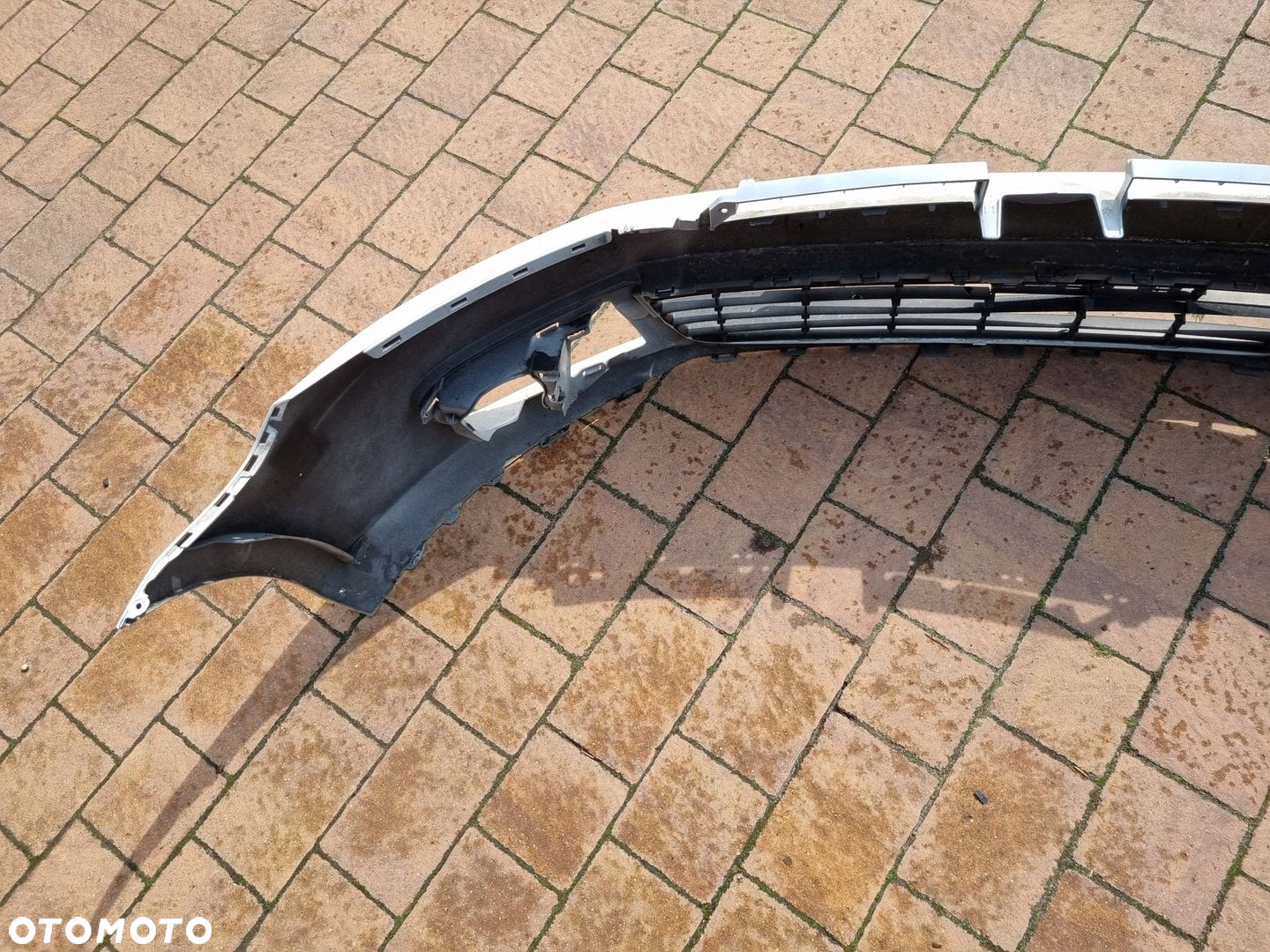 vw golf 6 VI zderzak przód bez dziur - 5