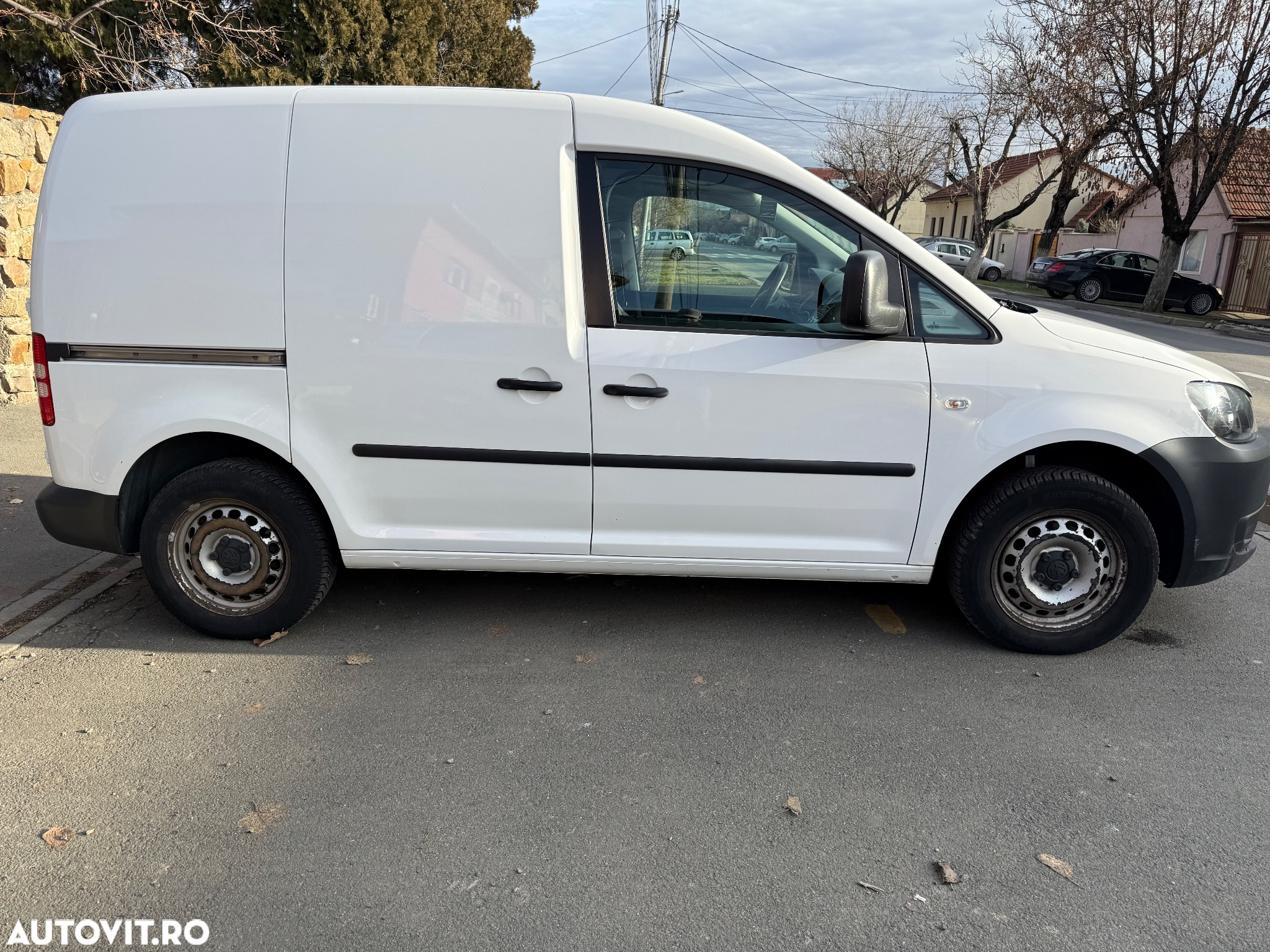 Volkswagen Caddy - 4