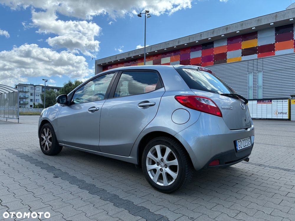 Mazda 2 - 1