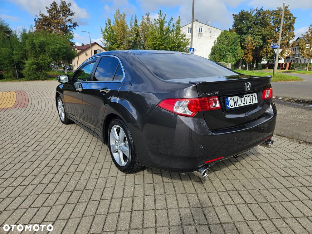 Honda Accord 2.0 50 Jahre Edition - 9