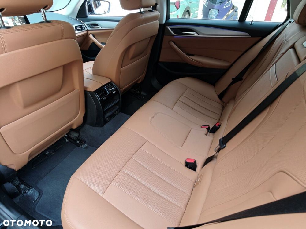 BMW Seria 5 - 9