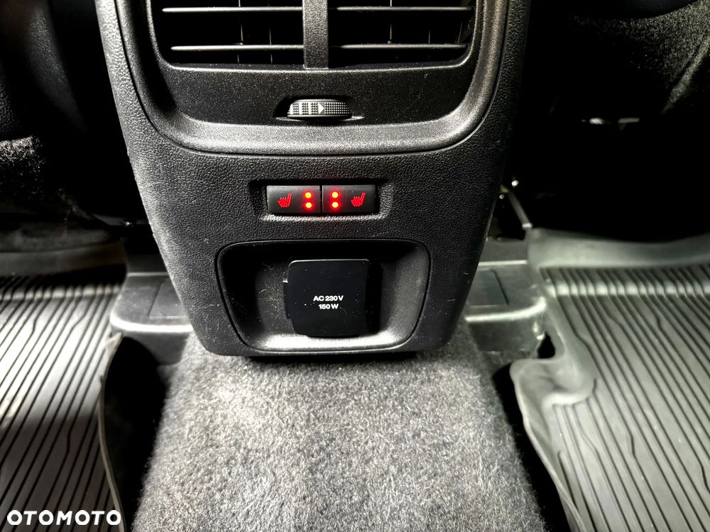 Ford Kuga - 15