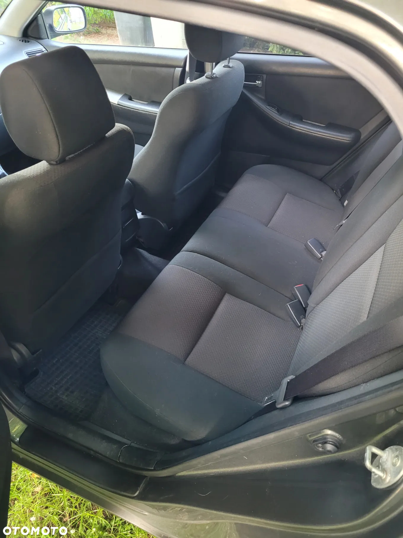 Toyota Corolla - 16